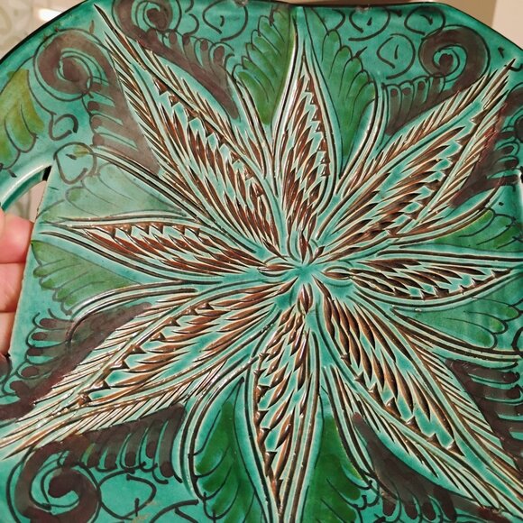 Vintage Moroccan Art Pottery, Green Teal, signed SAFi, Handled Dish, Handcrafted - Picture 6 of 8